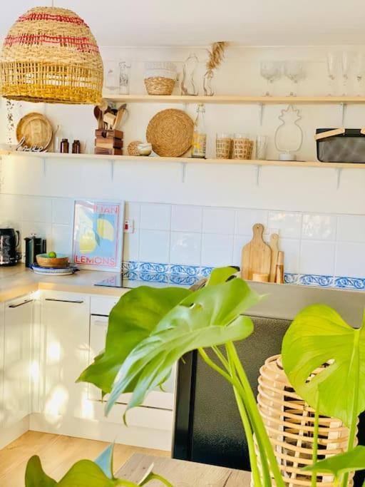 The Barefoot Bungalow In Picturesque Prestatyn Extérieur photo