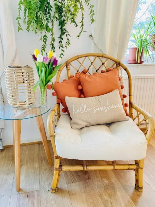 The Barefoot Bungalow In Picturesque Prestatyn Extérieur photo