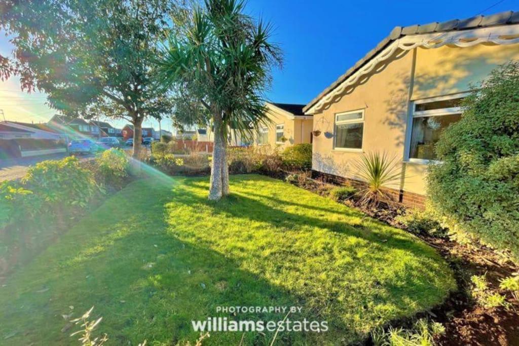 The Barefoot Bungalow In Picturesque Prestatyn Extérieur photo
